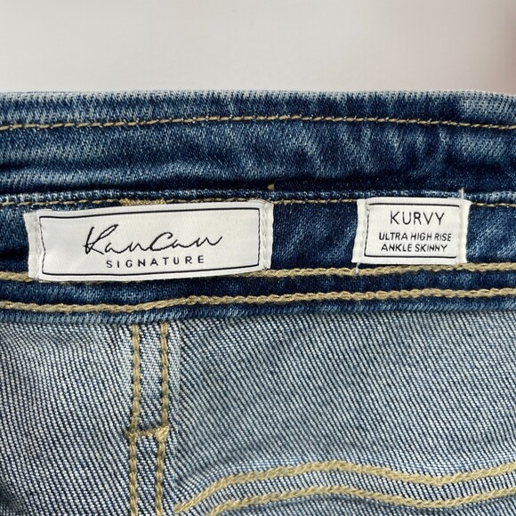 NWOT KANCAN Signature Kurvy Ultra High Rise Ankle Skinny Distressed Jeans Sz 36 - Picture 8 of 9